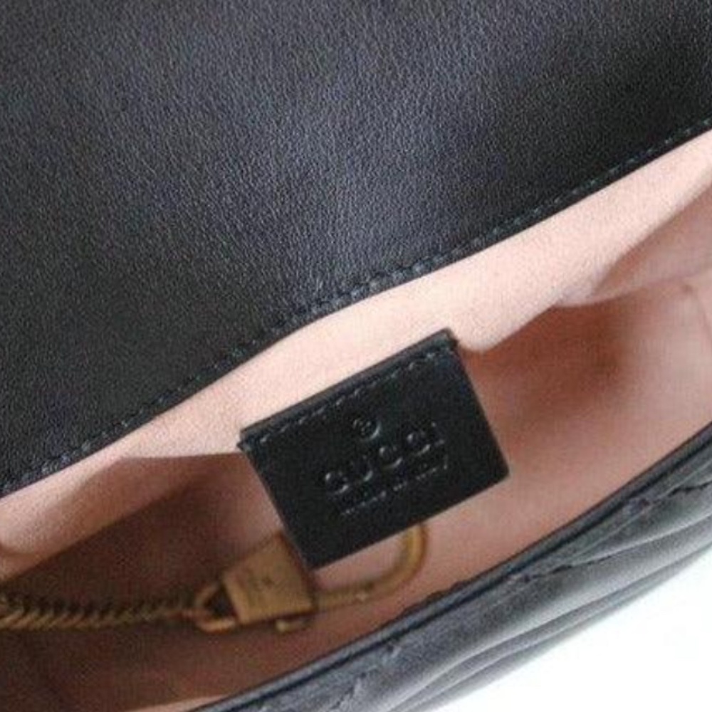 GUCCI GG MARMONT MATELASSÉ LEATHER SUPER MINI BAG - Picture 4 of 13